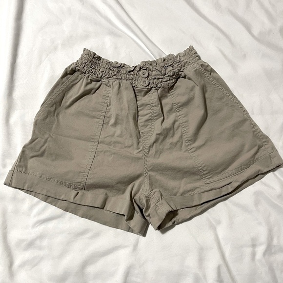 Vanilla star khaki short - Picture 1 of 2